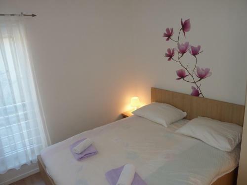 Apartments Caska IV