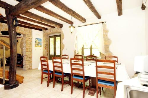 Luxury Villa With A Swimming Pool Punta Kriza, Cres - 3488