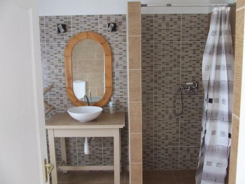 Hostal Meggyes Vend�gh�z