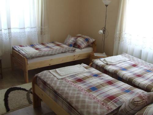 Hostal Meggyes Vend�gh�z