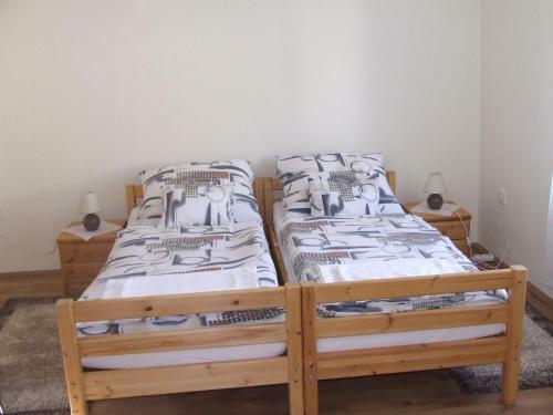 Hostal Meggyes Vend�gh�z