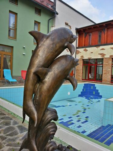 Hotel V�csecity Superior