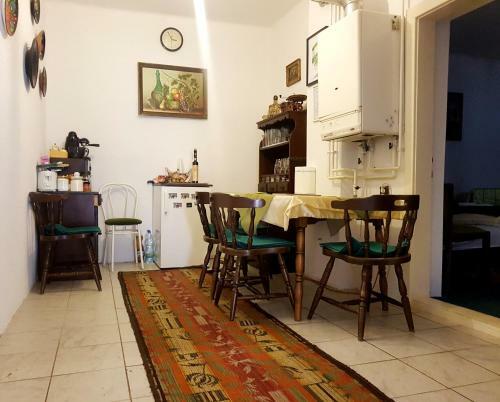 Hostal K�ti Vend�gh�z