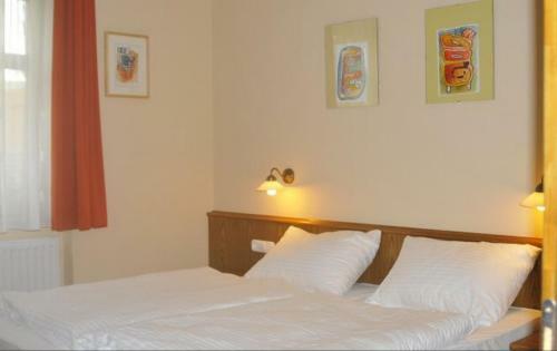 Bed & Breakfast Publo �tterem �s Panzi�