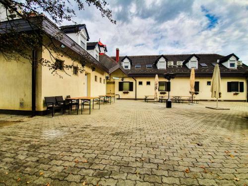 Bed & Breakfast Retro Hotel