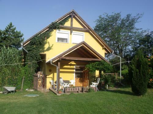Czanadomb Vend�gh�z