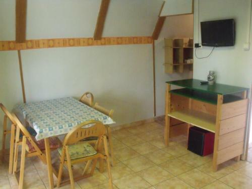 Hostal Ab�dszal�ki Vitorl�s Vend�gh�z