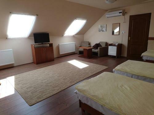 Hostal Rivi�ra Vend�gh�z