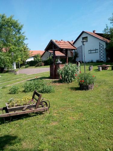 Kiad-lak Apartmanok