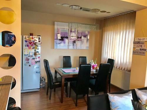 Kira Apartman