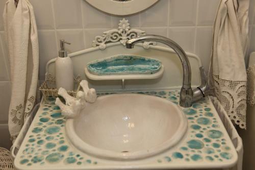 Hostal Feh�r Tulip�n Apartman