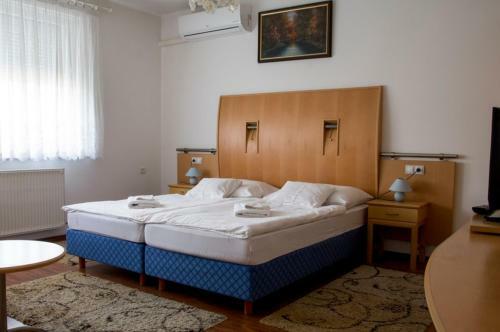 Hostal Csillag Panzi�