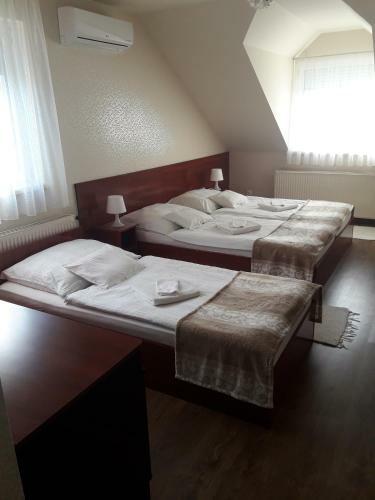 Hostal Csillag Panzi�