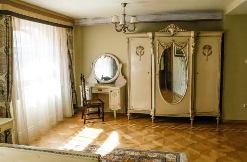 Hunor Hotel �s �tterem