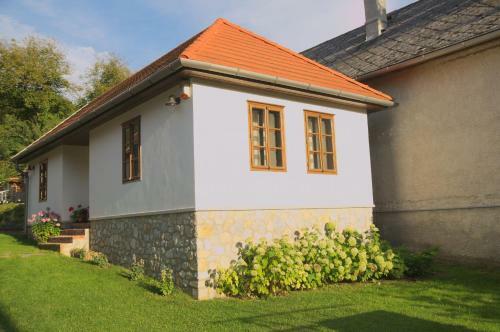 Hostal Frukt�rium Vend�gh�z
