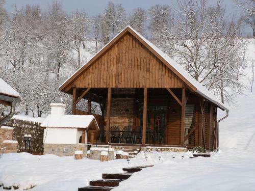 Hostal Frukt�rium Vend�gh�z