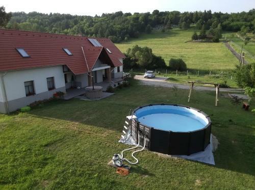 Apartamento T�berke Vend�gh�z
