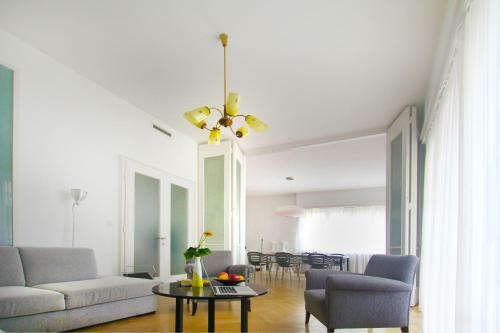 Luxury Bauhaus Apartment