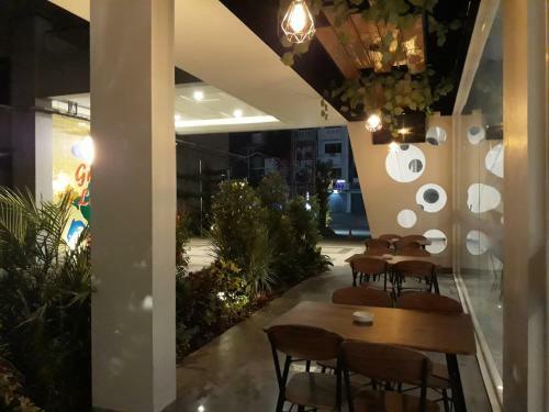Hotel Urban Style By Front One
