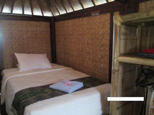 Hostal Selong Belanak Bungalows
