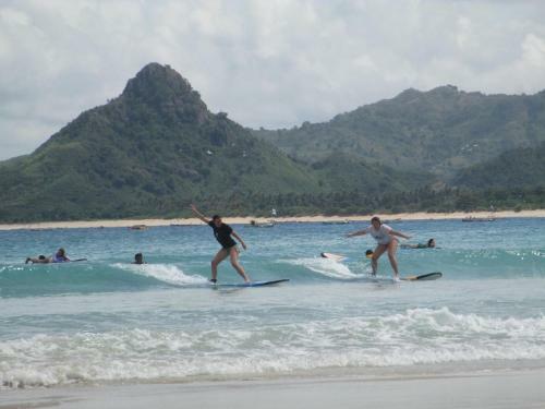 Hostal Selong Belanak Bungalows