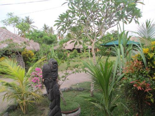 Hostal Selong Belanak Bungalows