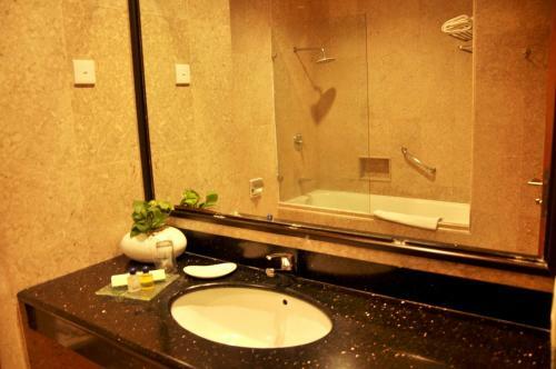 Royal Tretes View Hotel