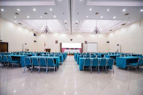 Royal Tretes View Hotel