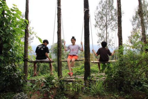 Harumi Dieng