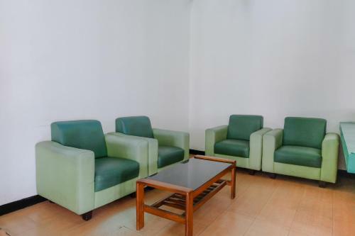 Spot On 1796 Hotel Taman Indah