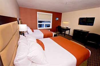 Hotel Service Plus Inns & Suites Drayton Valley