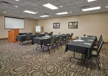 Hotel Bonnyville Neighbourhood Inn
