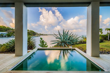 Hotel Le Cap Est Lagoon Resort & Spa