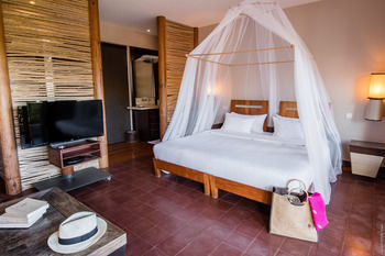 Hotel Le Cap Est Lagoon Resort & Spa