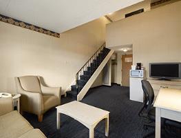 Ramada Trenton Hotel
