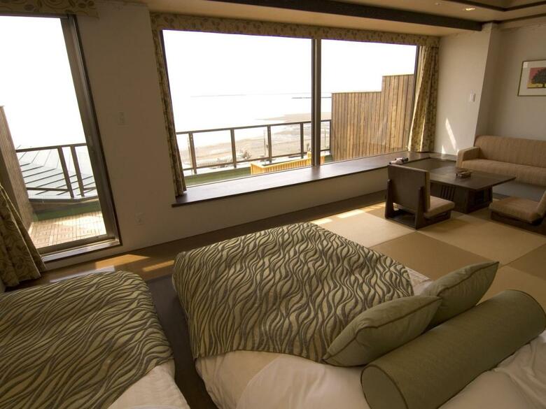 Hotel Lake Saroma Tsuruga Resort