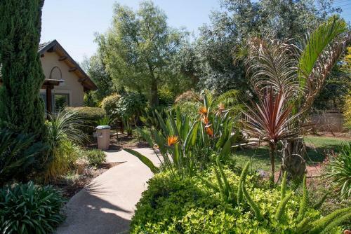 Hotel Song Of Galilee