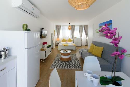 Beach View Apartments