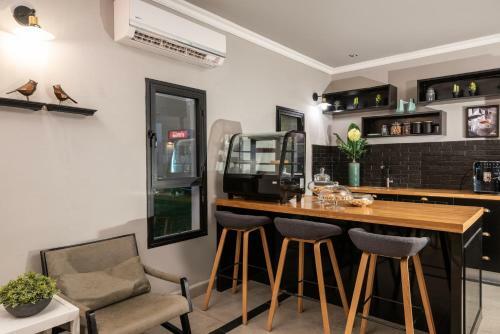 Erettz Dafna Travel Hotel