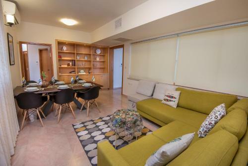 Villa Zimmer Club