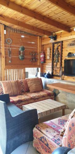 Hostal Shefer Guesthouse
