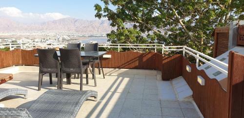 Hostal Shefer Guesthouse