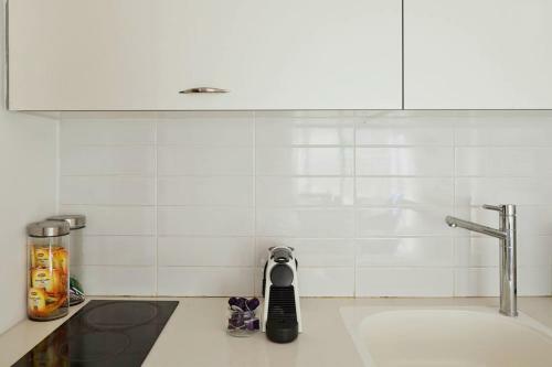 Central Apartment By The Sea