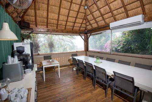 Lodge Out Of Africa Resort
