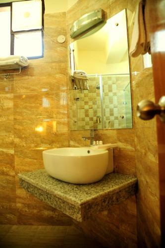 Hotel Grand Sharan