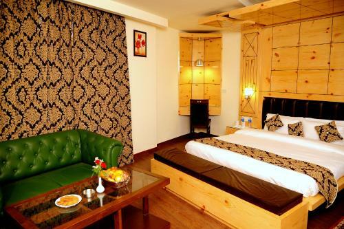 Hotel Grand Sharan