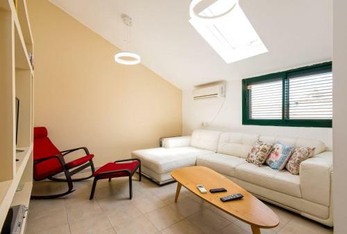Ha-meyasdim 63 Apartment
