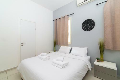 Apartments In Ha Kerem