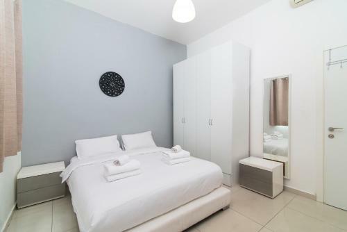 Apartments In Ha Kerem