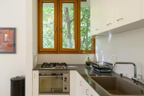 Apartamento Neve Tzedek Cute Penthouse With Parking